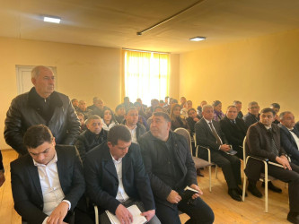 RİH başçısı Alı Alıyev Qazaxlar kəndində səyyar qəbul keçirdi!